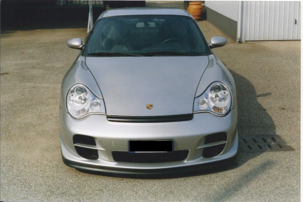 Porsche-911-GT2-996-21-Custom-Custom