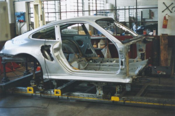 Porsche-911-GT2-996-9-Custom-Custom