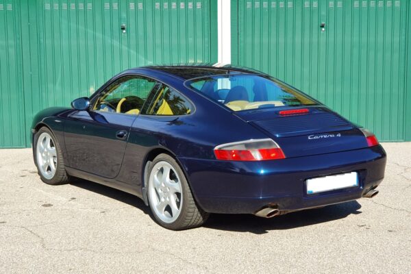 Porsche 996 2000.6 - dimensioni grandi