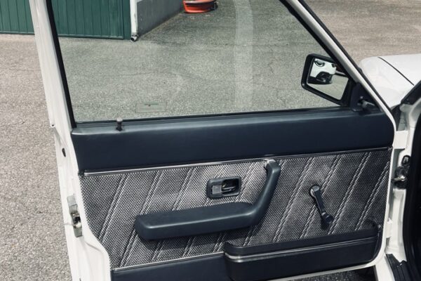 Audi80_IMG.29 - dimensioni grandi